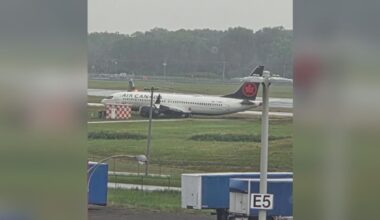Air Canada flight deviates off runway when landing in Montreal