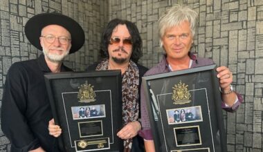 Multi-platinum-selling rock band the Tea Party receives Windsor's key to the city