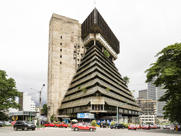 MoMA Opens Architects of Liberation Exhibition on Independence-Era West African Modernism - Image 4 of 12