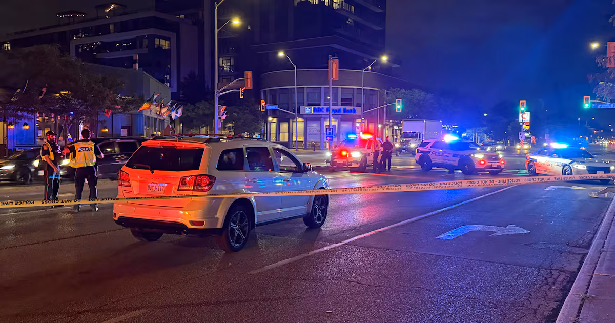 Mississauga pedestrian crossing road struck by vehicle