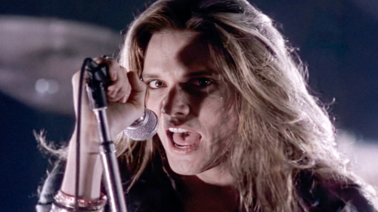 Skid Row - Youth Gone Wild (Official Music Video) - YouTube