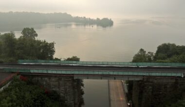 Hamilton, Brantford, Niagara and Burlington under heat warning, offer 'cool places' to escape the heat