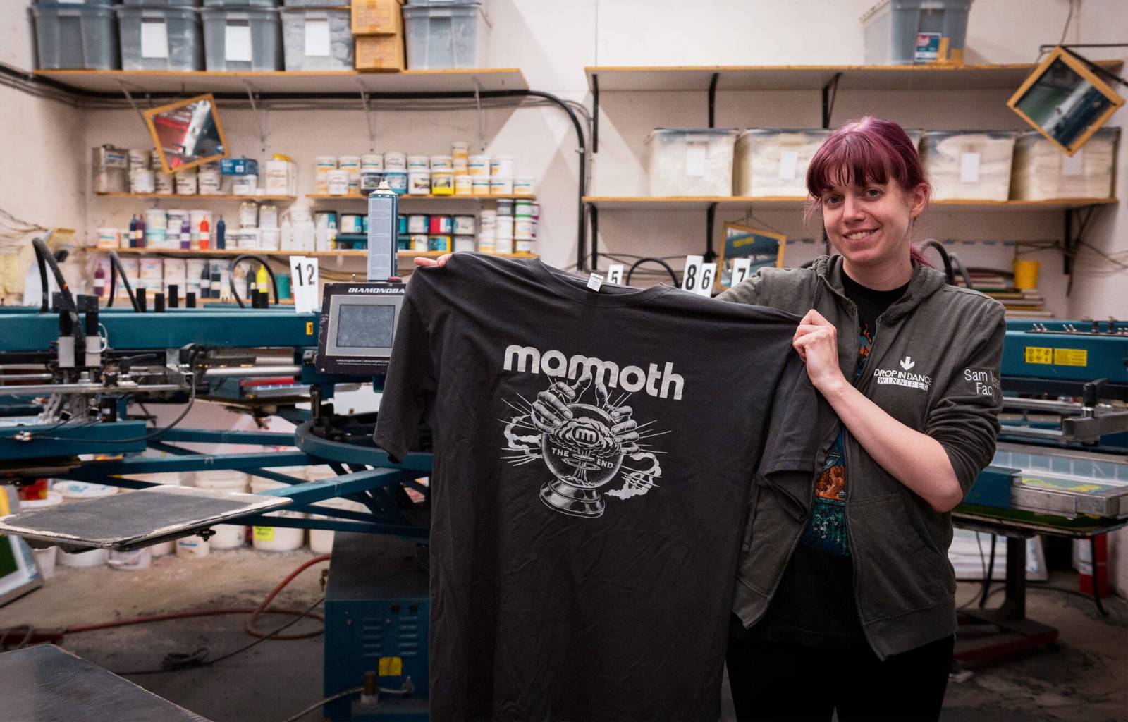 Manitoba firm fills merch tables – Winnipeg Free Press