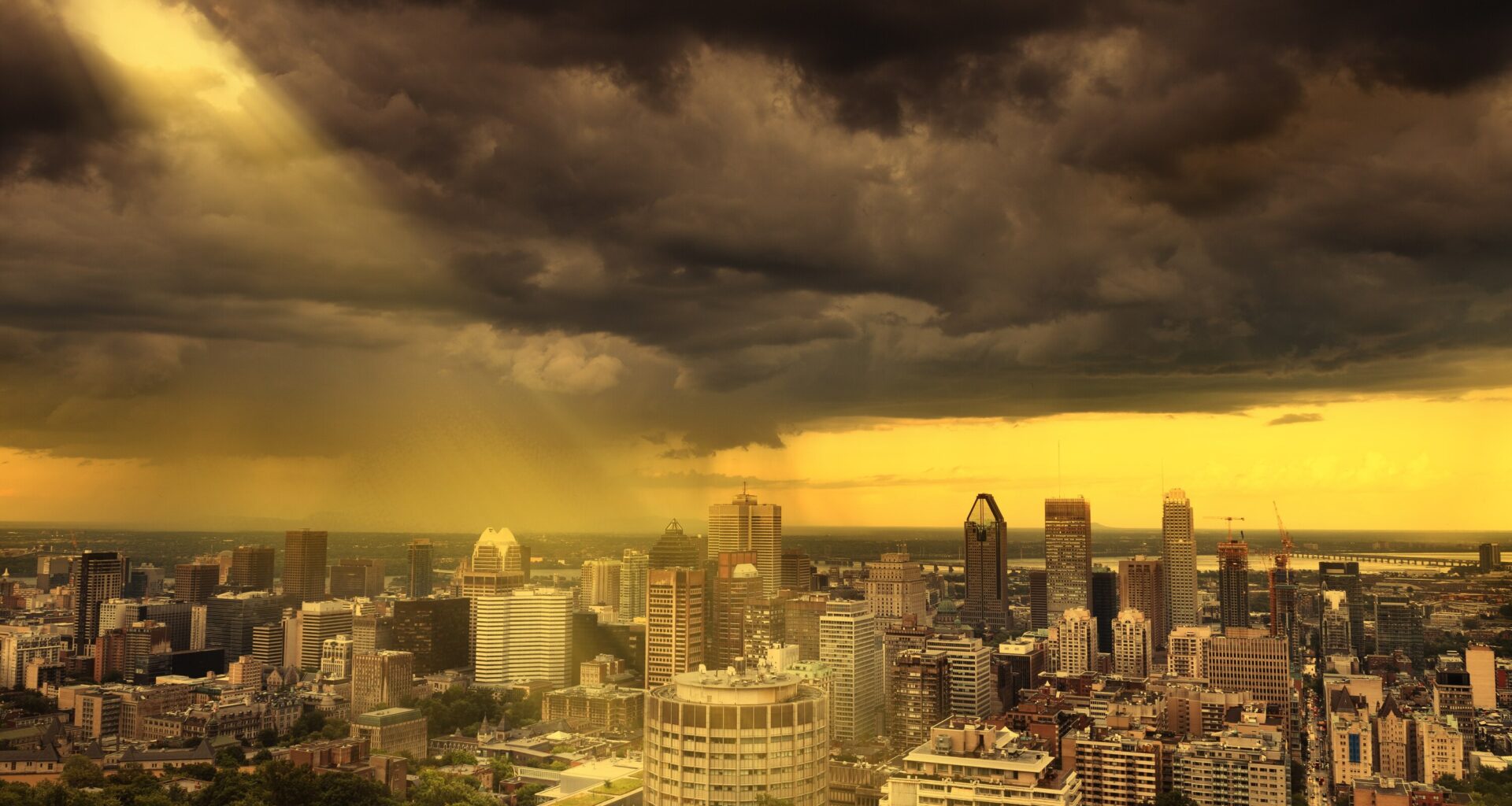Montreal Weather: Severe Thunderstorms and Tornado Risk Ahead