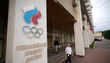 Nine EU nations urge funding cut for IOC, World Aquatics over readmitting Russians