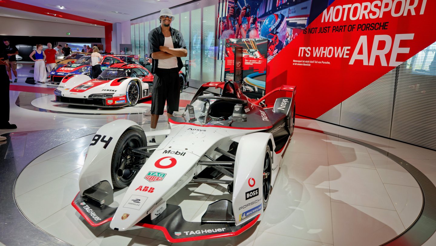 Ariel Hukporti, NBA Champion, Porsche 99X Electric, Porsche Museum, 2026, Porsche AG