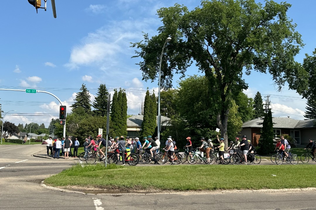 Province seeks input on bikes lanes, cyclists push back