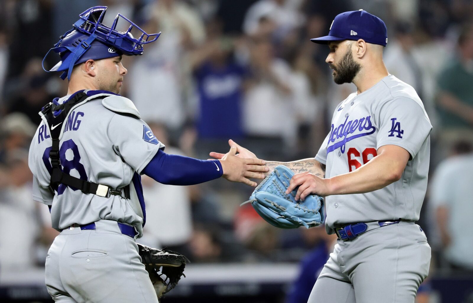 Dodgers edge Yankees 2-1 – Winnipeg Free Press