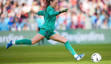 Roses strike twice in first half to beat winless Wild 2-0