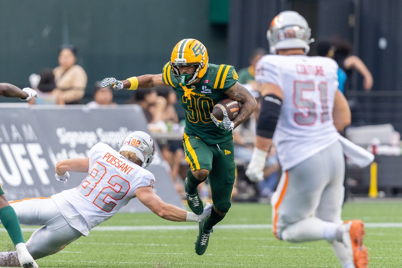 Elks ride Blanchard’s leg, defence to 19-17 win as Lions lose Rourke to injury