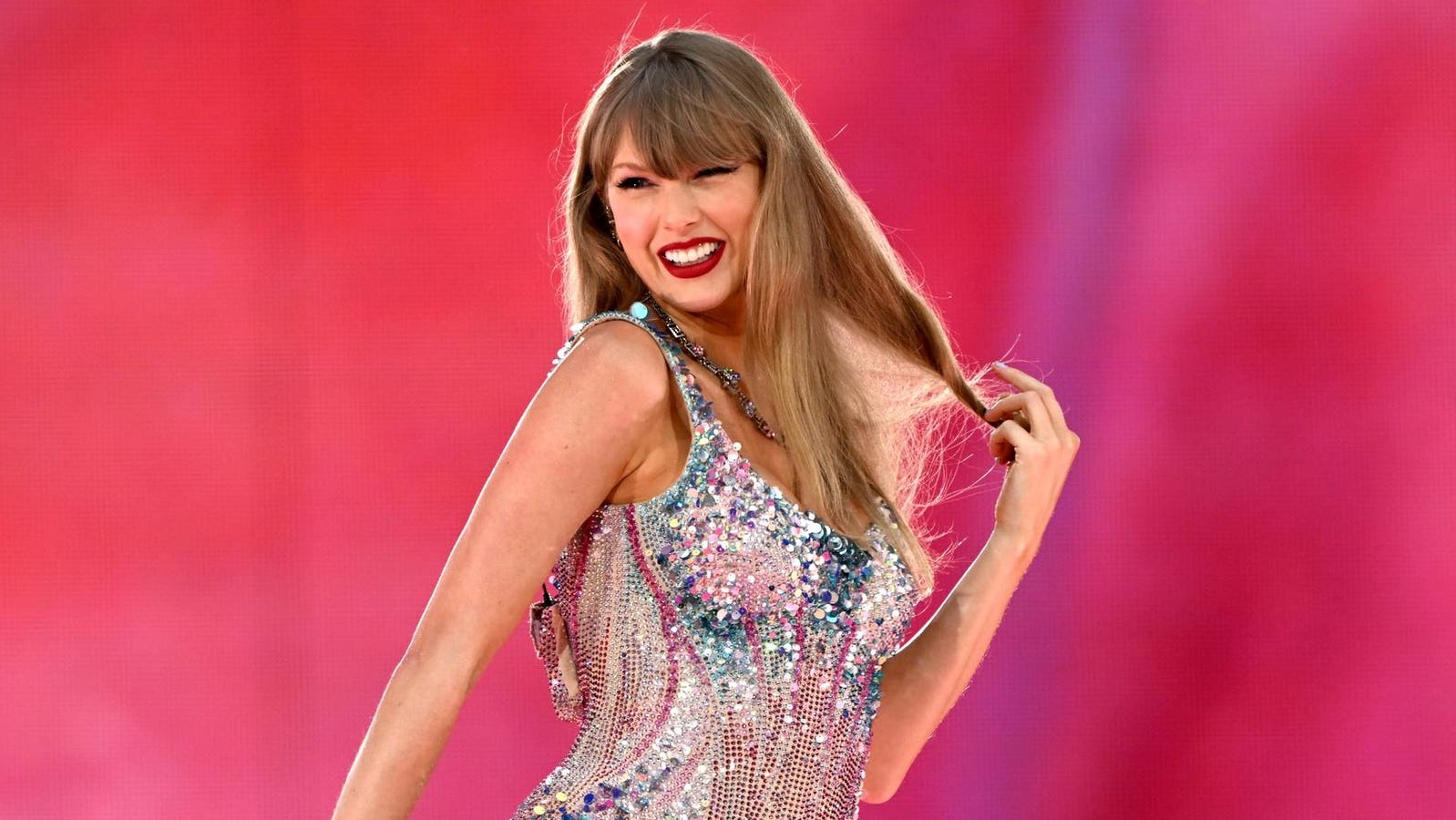 Taylor Swift Manages A Historic First On The Charts