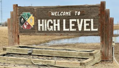 Rental vacancies surging in northern Alberta town, realtor says