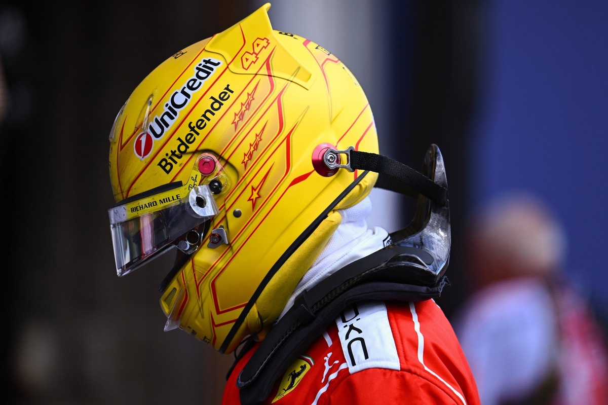 Lewis Hamilton keeps fourth in F1 Belgian GP as mechanic escapes unhurt