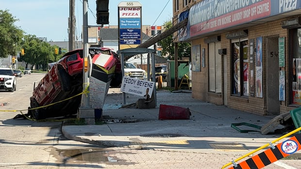 Stretch of Balmoral Street remains closed after collision at intersection with Sargent Avenue