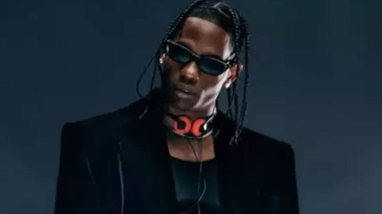 Travis Scott invites daughter Stormi on stage at Fanatics Fest; dances with her while performing ‘Cactus Jack and Friends Live’ |