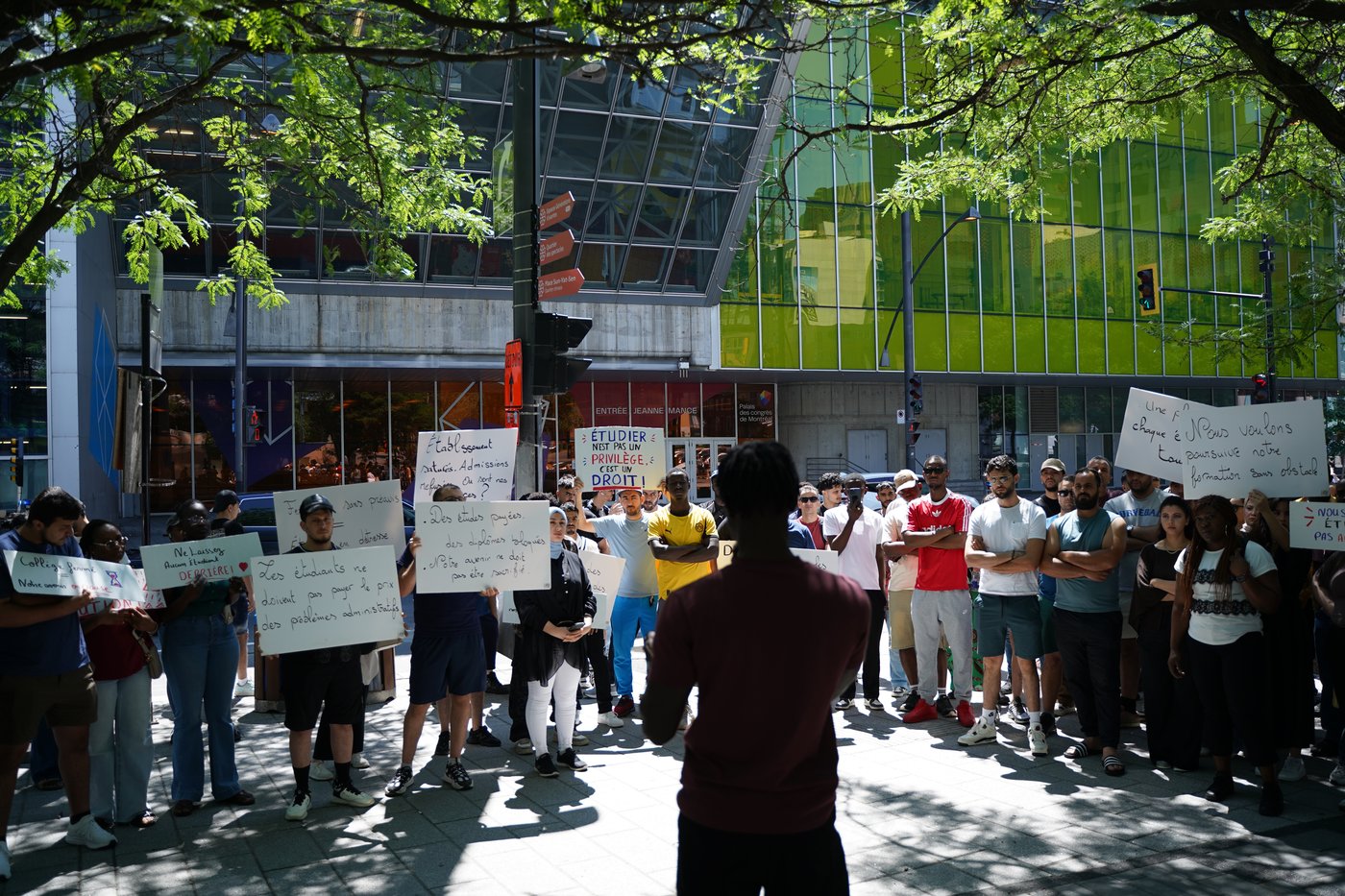 Students protest closure of Montreal college after provincial permit suspension