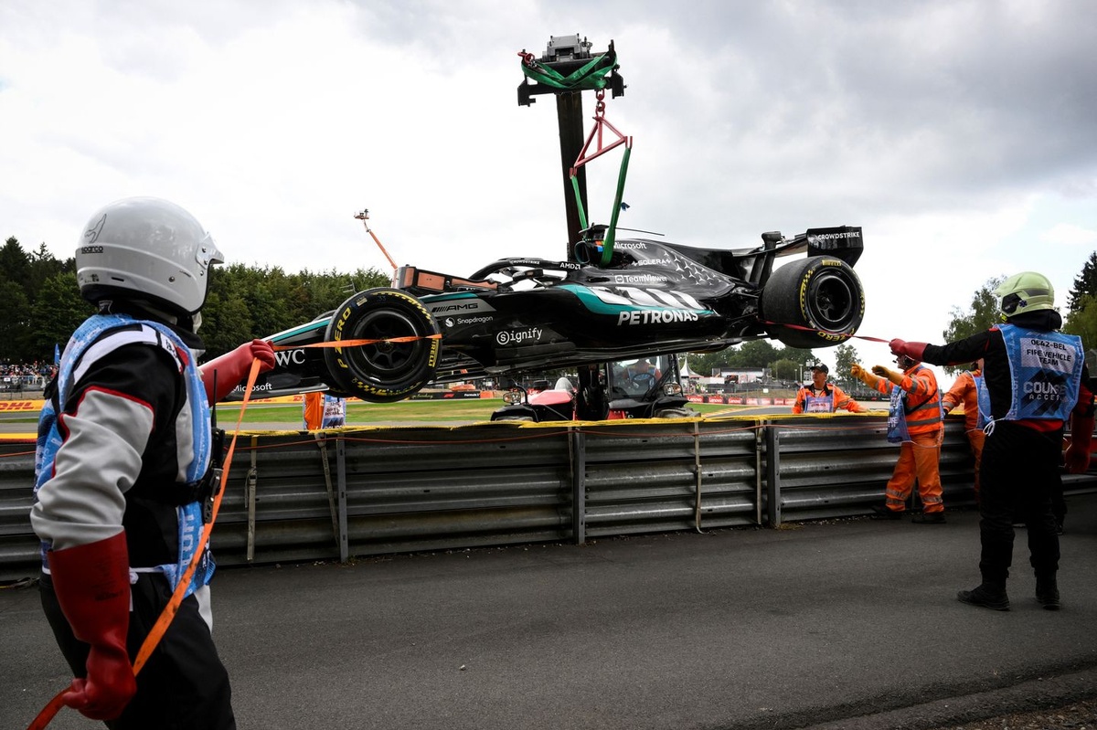 What we can learn from Mercedes' floor after George Russell's Belgian GP retirement