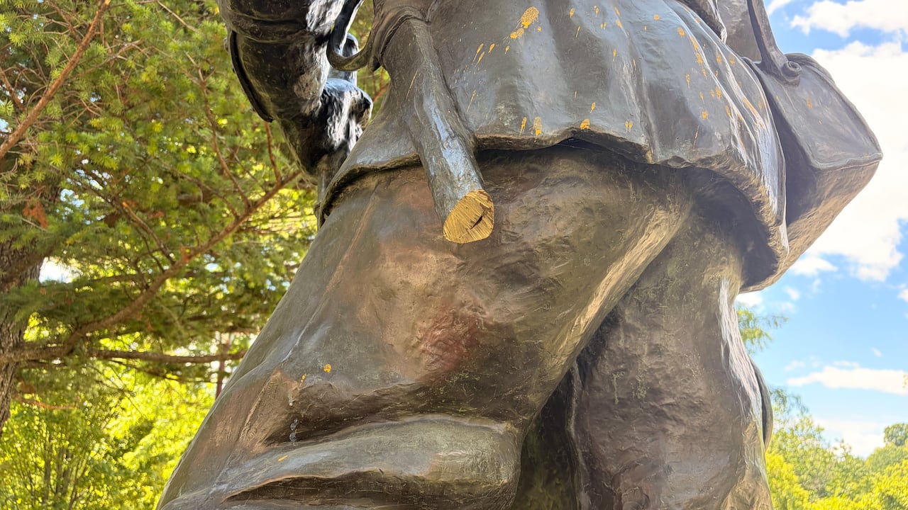 Gatineau's statue of Samuel de Champlain has been disarmed by a vandal who cut the bronze sheath