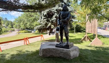 Amid wider statue debate, Gatineau quietly reinstalls monument to Samuel de Champlain