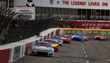 Shane van Gisbergen's hilarious reaction as he set new personal record for oval laps led