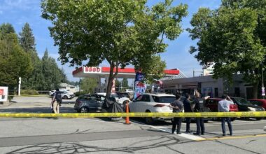 RCMP responding to 'serious incident' at North Vancouver's Westview Plaza
