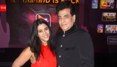 'The land chooses you': Jeetendra reveals how daughter Ekta Kapoor's first home purchase changed his journey from Bollywood to real estate | Hindi Movie News