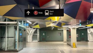 No, you can't ride the O-Train to Trim Road just yet — even if all the signs are there
