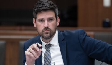 Falling crime numbers raise questions about Ottawa’s tough-on-crime bills
