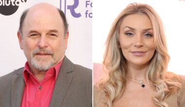 Seinfeld's Jason Alexander apologizes to Courtney Stodden for lewd sketch filmed when she was 17