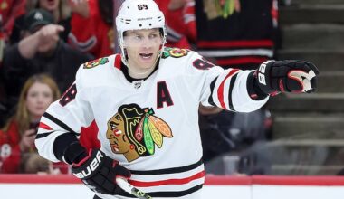 Patrick Kane returns to Chicago on 2-year, $16 million US deal with NHL club