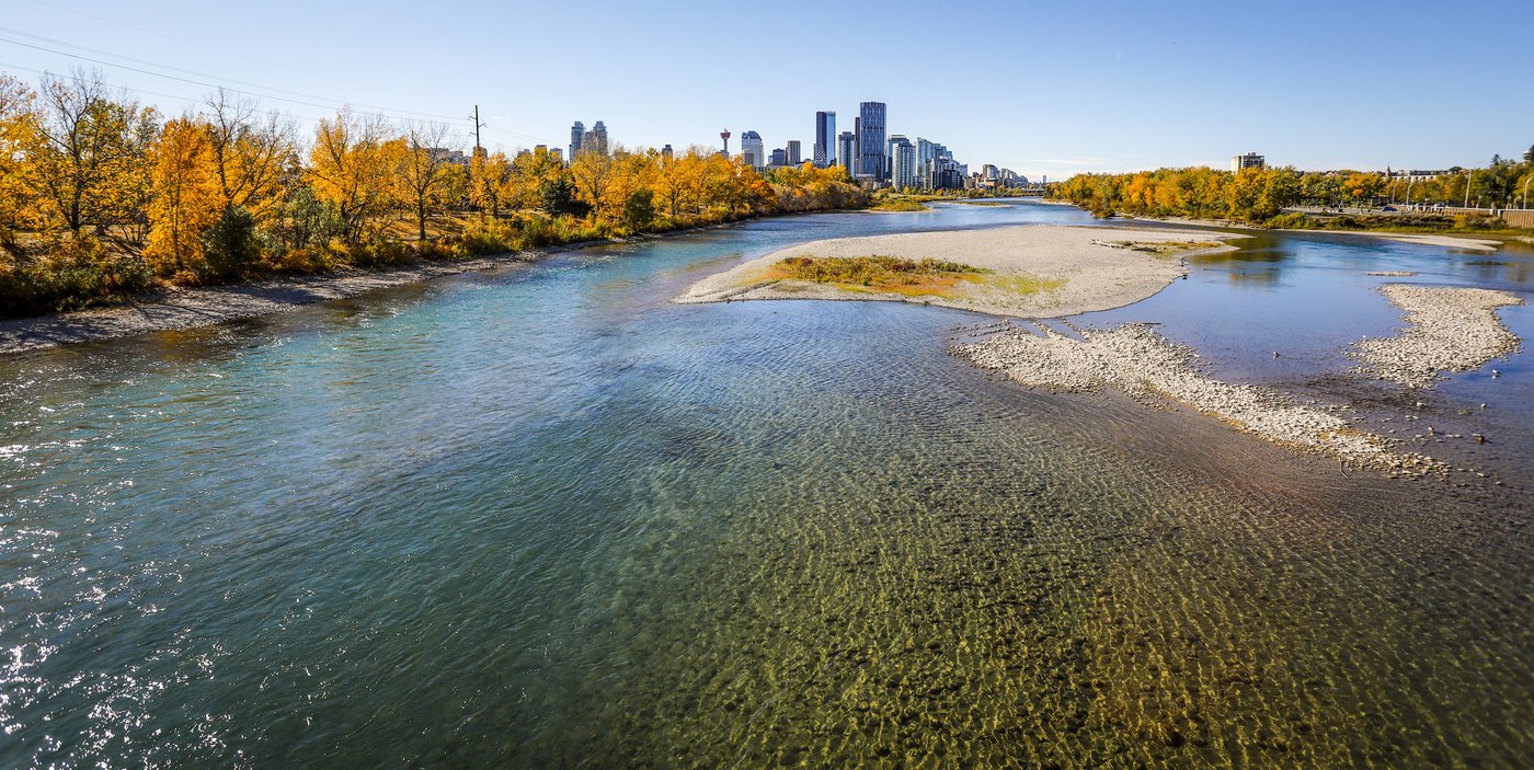 Paddleboarder in critical condition after slamming into Calgary river bridge abutment