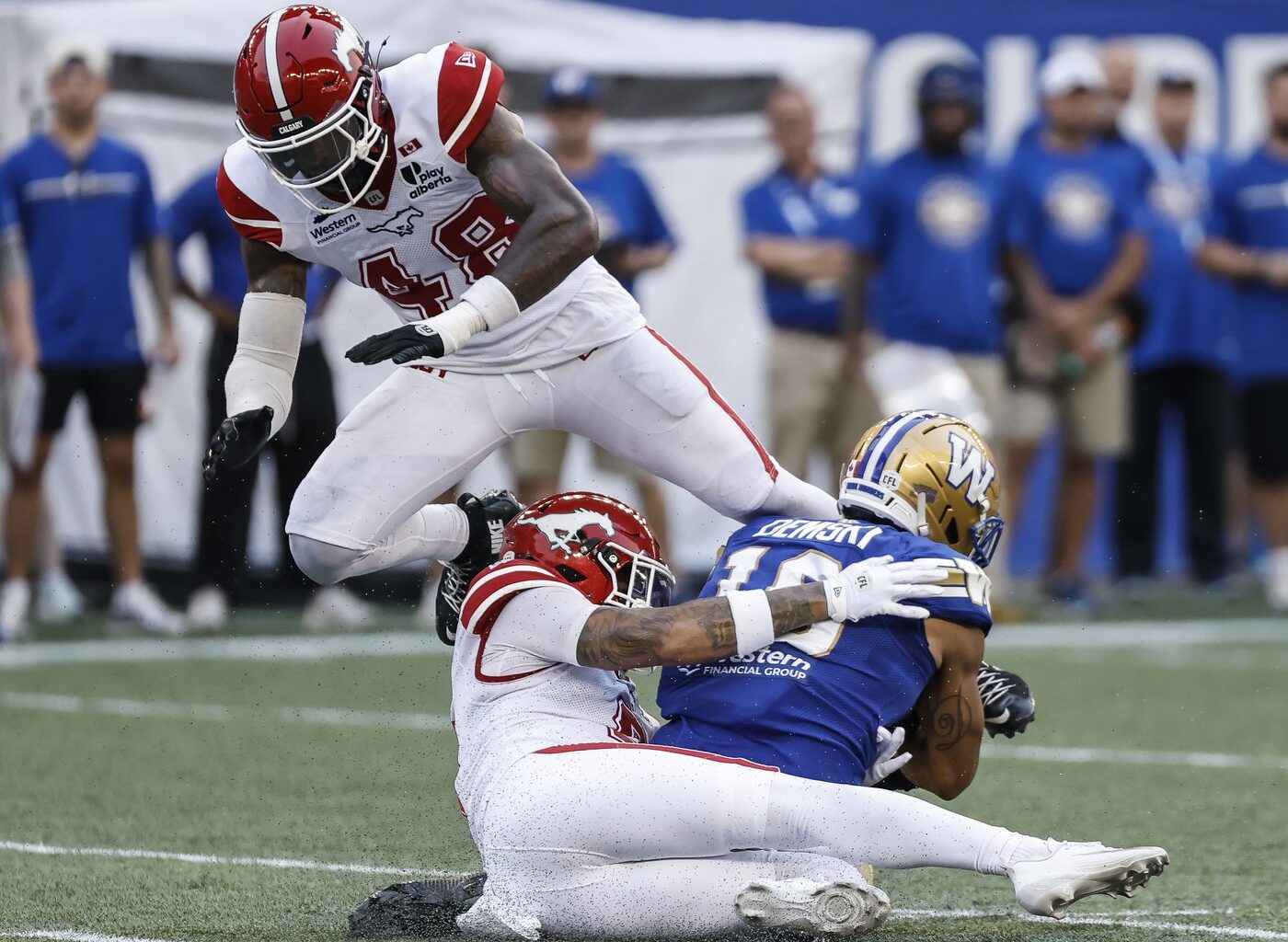 Stampeders stomp on Blue Bombers with 52-30 whipping in Winnipeg