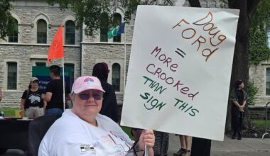 Anti-Ford protesters rally in Ottawa as premier's polling numbers dip