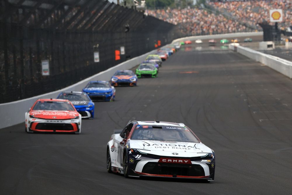 Denny Hamlin, Joe Gibbs Racing
