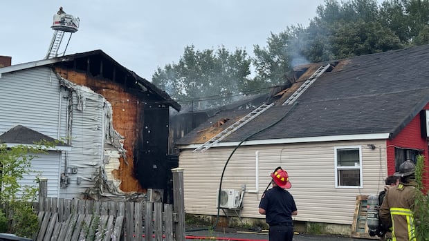 3 buildings destroyed in Dartmouth fire