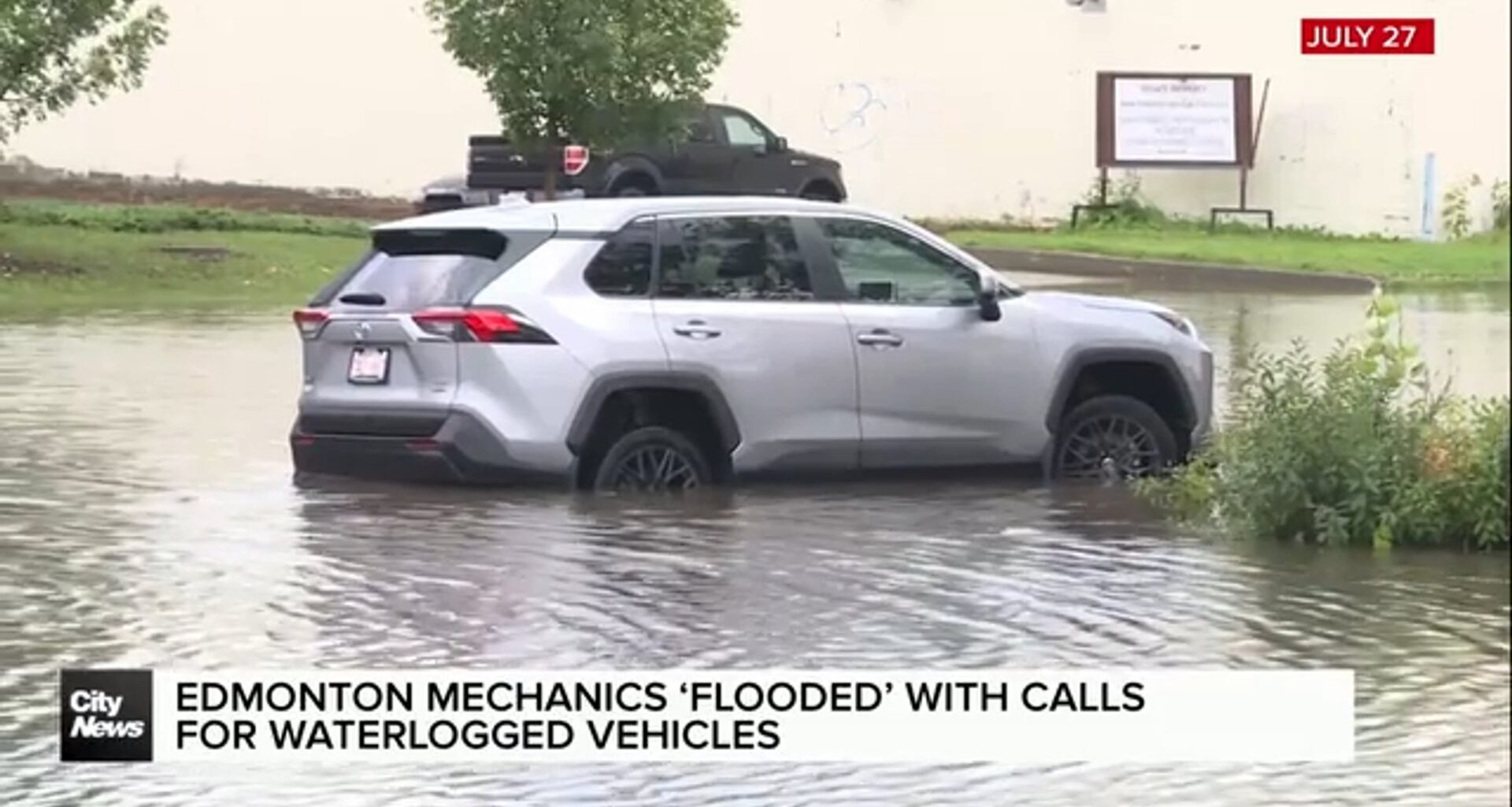 Edmonton mechanics ‘flooded’ with calls for waterlogged vehicles