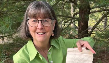 Woman reunited with 53-year-old message in a bottle from her late sister
