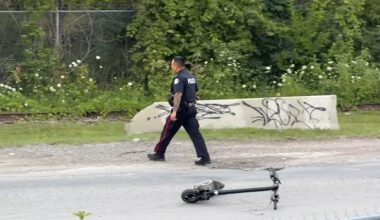 1 dead after crash between e-scooter, motor vehicle near Tommy Thompson Park: Toronto police