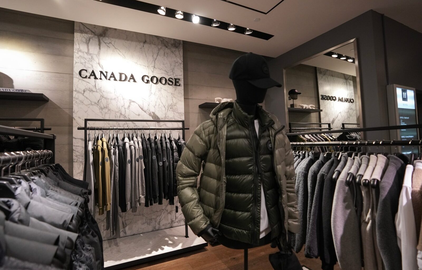 Canada Goose downplays latest U.S. tariff threats, maintains revenue forecast – Winnipeg Free Press