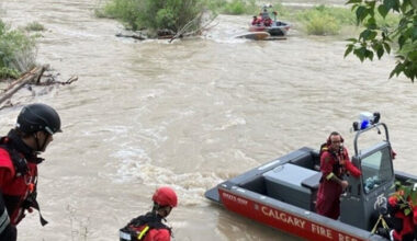 Two youths, adult rescued from Bow River near Edworthy Park