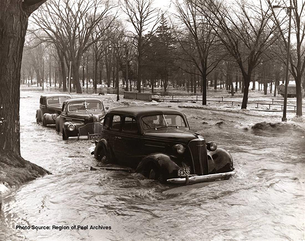 Etobicoke Creek has been the source of major flooding and damage, most notably a particularly devastating 1948 event which inundated the downtown Brampton area with six feet of water, and causing nearly $500,000 in damages.