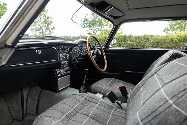 1966-Aston-Martin-DB5-Shooting-Brake