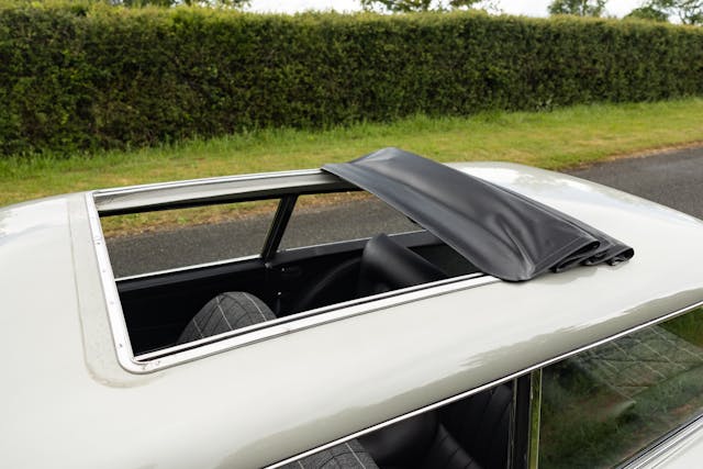 1966-Aston-Martin-DB5-Shooting-Brake
