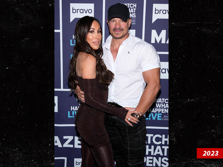 sub Angie Katsanevas, Shawn Trujillo getty 1