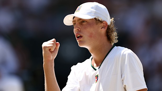 17-year-old Cruz Hewitt has played his last junior tournament. 