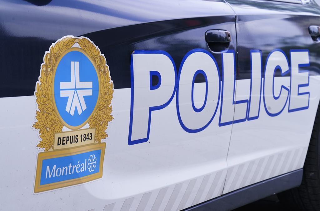 Gunfire damages residential building in Pierrefonds-Roxboro