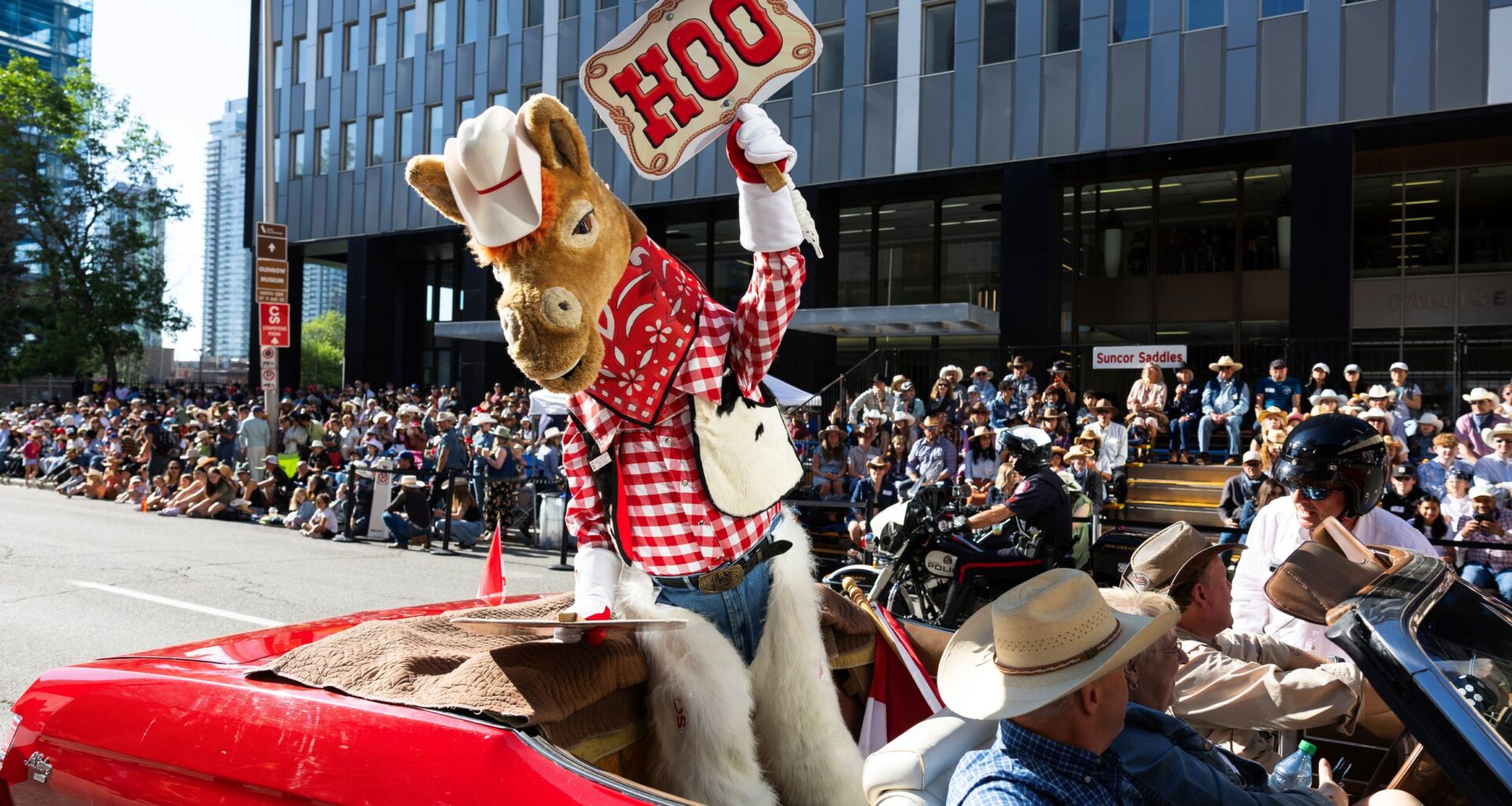 More than 32,000 attend Sneak-a-Peek as Calgary Stampede opens