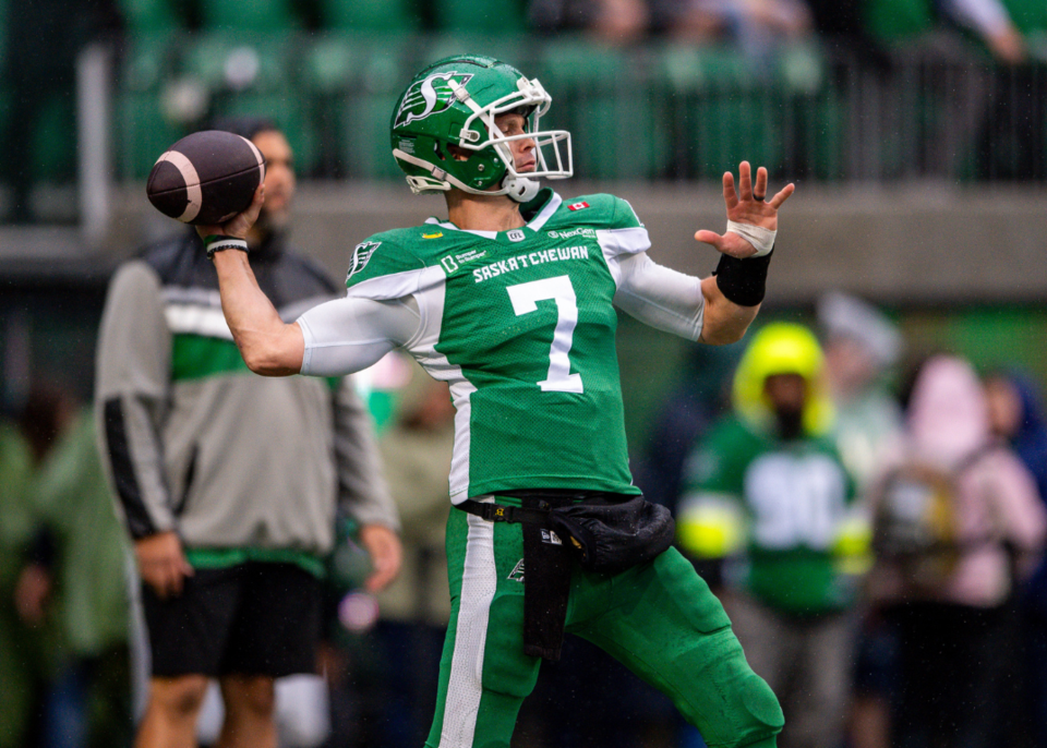 Darian Durant sees similarities between Trevor Harris and CFL legend Ricky Ray | GX94 Radio - Now That's Country!