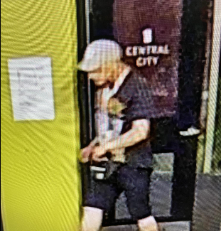2026-07-14_-_sps_photo_release_-_city_hall_fire_suspect_1
