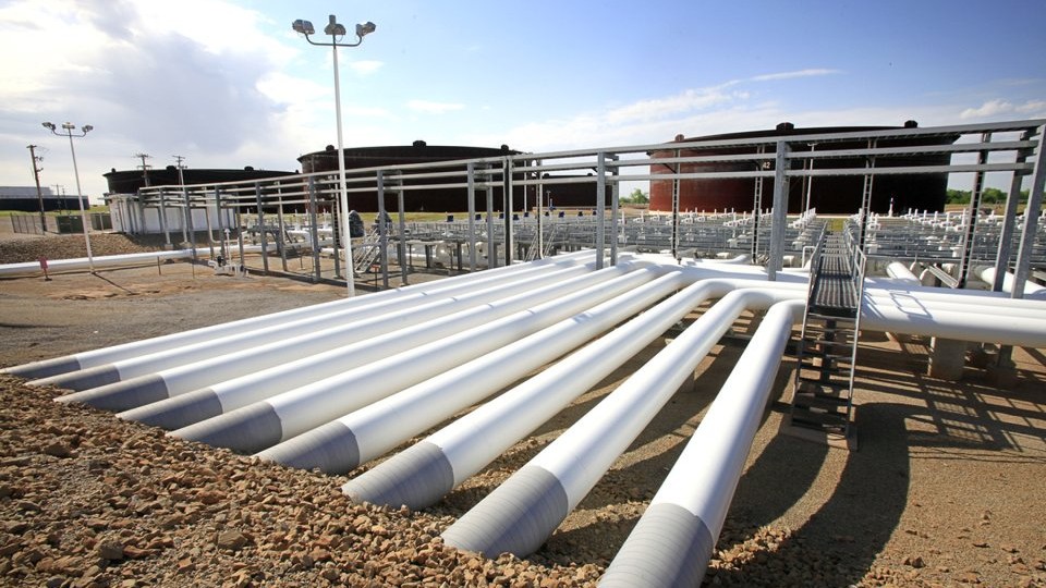US Crude Oil Inventories Build As Hormuz Shipping Headache Drags On